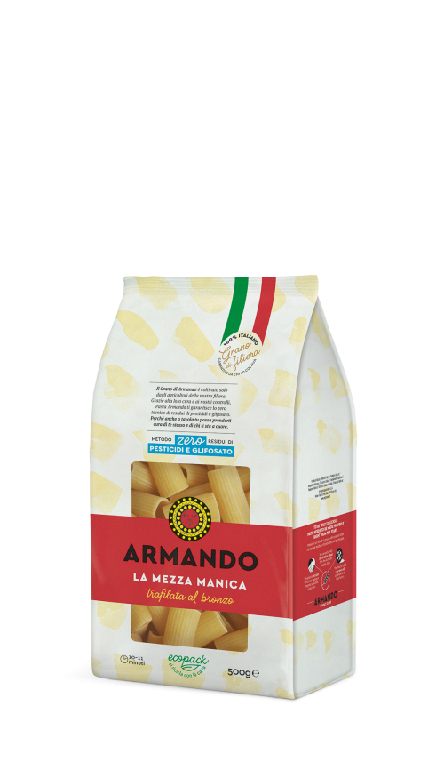 Sušené Talianske semolínové bezvaječné cestoviny GRANO ARMANDO 500g -typ Mezza manica–0% pesticidov,0% glyfosatov.! Certifikované Bureau Veritas.Priatelský PAP obal k život.prostrediu,recyklovatelny.Garancia vystopovateľnosti pestovateľa. Premiova kategoria.Trafilato al bronzo.Tvarovane cez medený extruder s tradičnou artigianale výrobným postupom a pomalým sušením .100%Semolínova muka pochadza z južneho Talianska (provincie-Kampania, Basilicata, a Puglia)s nezamenitelnou a jedinečnou  vyslednou štrukturou a chuťou. Zoznam monitorovaných zostatkových hodnot z fytosanitarnych produktov-na: www,pastarmando.it.Zloženie: muka/krupica z tvrdozrnej  pšenice triticum durum, pitna voda.Distribútor:.Italiamo distribution  sro Vysielač 573. 08253 Petrovany.Slovensko. tel.+421917839954.www.italiamo.eu.     Minimámálna trvanlivosť  do: viď obal   Výživove  hodnoty/100g výrobku,.Energetická hodnota: kJ/kcal :1503/354;tuky celkom:1.3gz toho nasytene mastné kyseliny :0.3g;sacharidy -70.8g;z toho cukry-3.2g.vlaknina:2.7g;Bielkoviny celkom:13.5g.;sol :0.005g